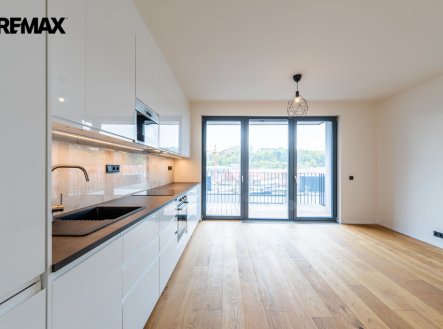 Pronájem bytu, 2+kk, 66 m²