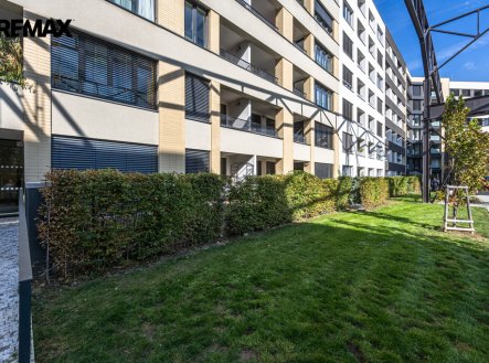 Pronájem bytu, 2+kk, 60 m²