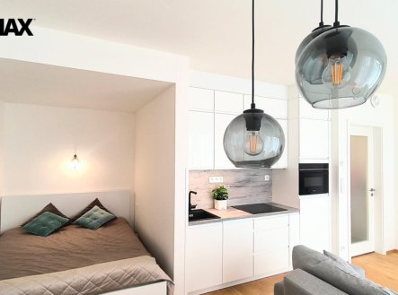Pronájem bytu, 1+kk, 50 m²
