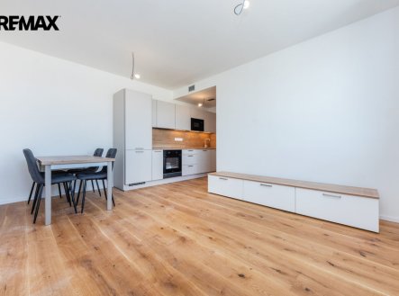 Pronájem bytu, 2+kk, 41 m²