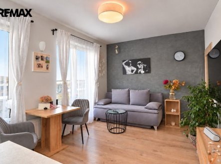 Pronájem bytu, 2+kk, 44 m²