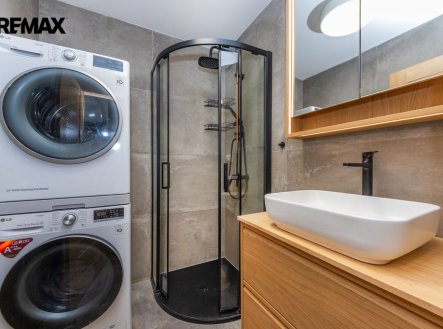 Pronájem bytu, 3+kk, 79 m²