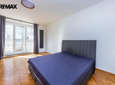 Pronájem bytu, 2+1, 77 m²