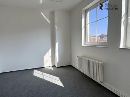 Pronájem kanceláře, 35 m²
