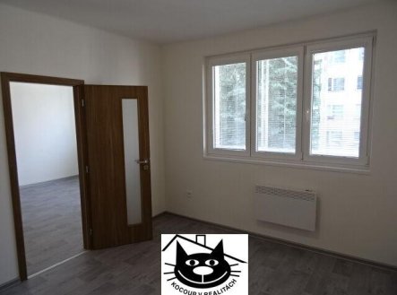 Pronájem bytu, 2+1, 55 m²