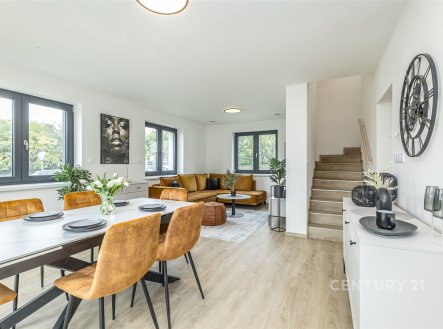 Prodej bytu, 4+kk, 94 m²