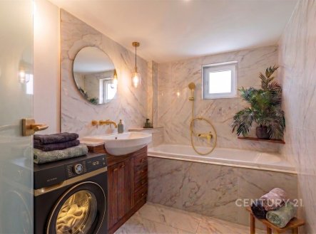 Prodej domu/vily, 315 m²
