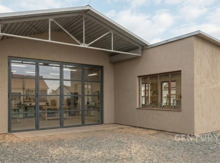 Prodej skladu, 1 100 m²