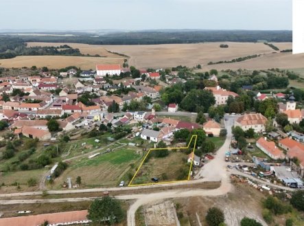 Prodej pozemku pro bydlení, 1 858 m²