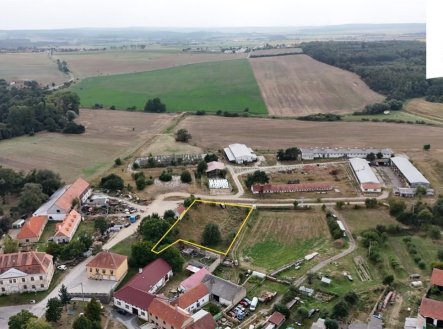 Prodej pozemku pro bydlení, 1 858 m²