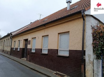 Pronájem obchodní prostory, 768 m²