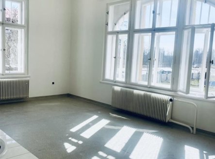 Pronájem obchodní prostory, 32 m²