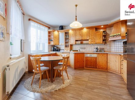 Pronájem bytu, 3+1, 98 m²