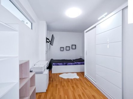 Prodej bytu, 4+kk, 100 m²
