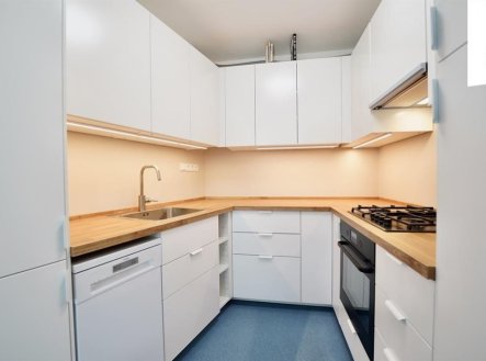 Pronájem bytu, 3+kk, 65 m²