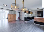 Prodej - dům/vila, 211 m²
