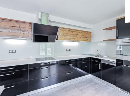 Prodej domu/vily, 211 m²