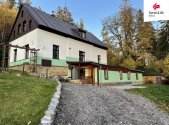 Pronájem domu/vily, 450 m²