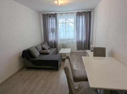 Pronájem bytu, 2+kk, 39 m²
