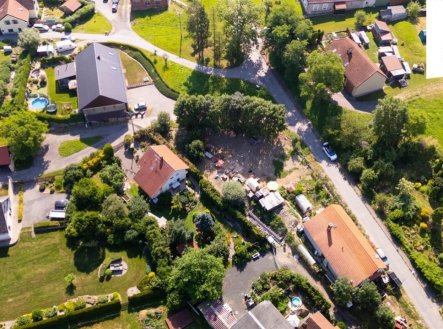 Prodej pozemku pro bydlení, 698 m²
