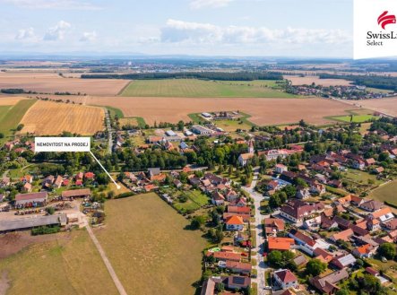 Prodej pozemku pro bydlení, 1 400 m²