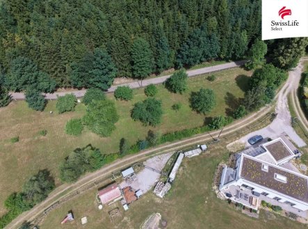 Prodej pozemku pro bydlení, 2 336 m²