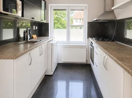 Pronájem bytu, 3+1, 60 m²