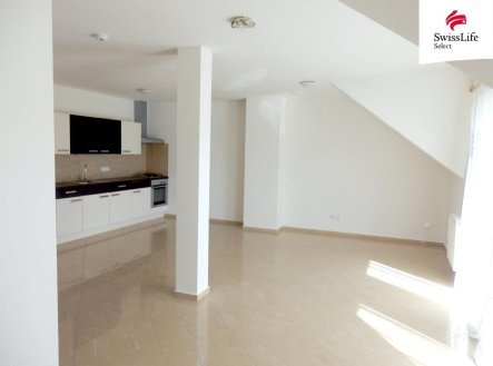 Pronájem bytu, 2+kk, 72 m²
