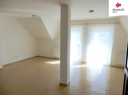 Pronájem bytu, 2+kk, 72 m²