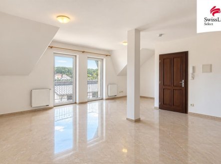 Pronájem bytu, 2+kk, 72 m²