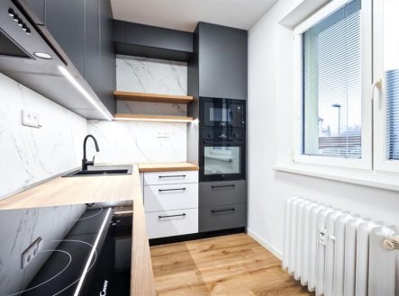 Pronájem bytu, 3+kk, 58 m²