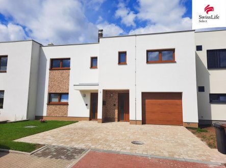 Pronájem bytu, 2+kk, 70 m²