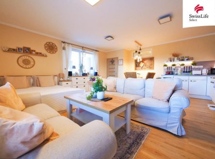 Pronájem bytu, 2+kk, 70 m²