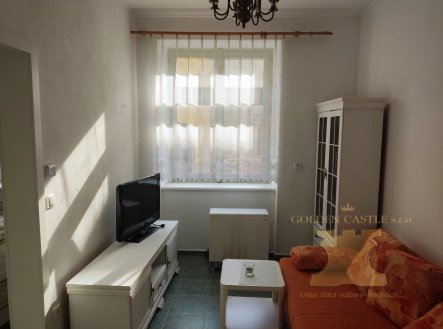 Pronájem bytu, 2+kk, 36 m²