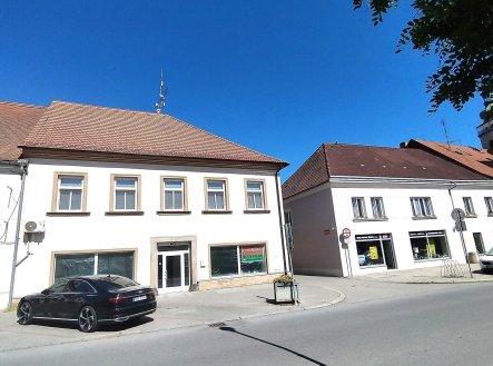Pronájem obchodní prostory, 173 m² obrázek
