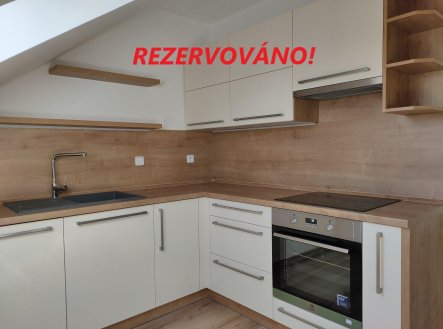 Pronájem bytu, 3+1, 80 m²