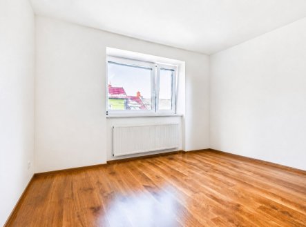 Pronájem bytu, 3+kk, 75 m²