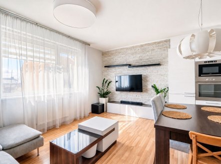 Prodej bytu, 3+kk, 75 m²