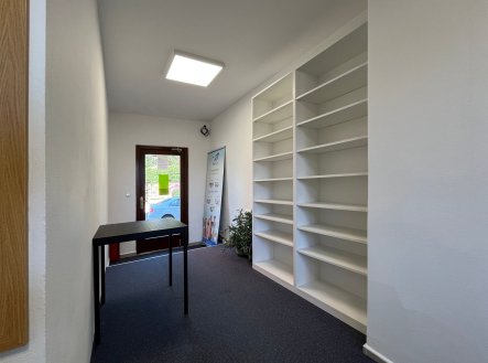 Pronájem kanceláře, 16 m²