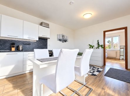 Pronájem bytu, 2+kk, 46 m²
