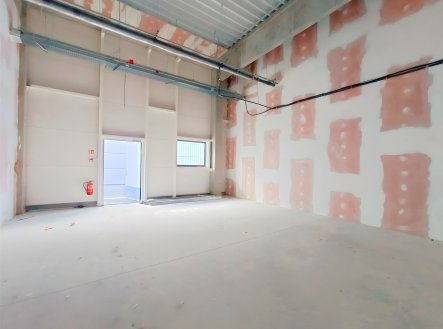 Pronájem skladu, 160 m²