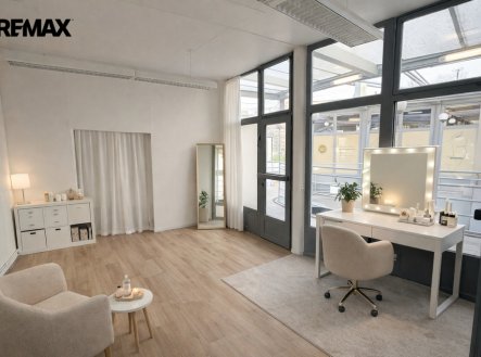 Pronájem obchodní prostory, 31 m²
