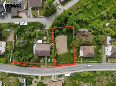 Prodej pozemku pro bydlení, 736 m² obrázek