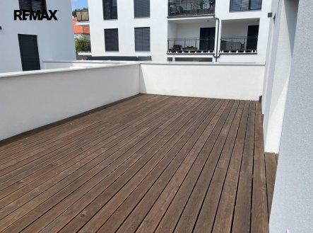 Prodej bytu, 2+kk, 105 m²
