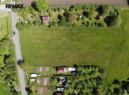 Prodej pozemku pro bydlení, 1 819 m²