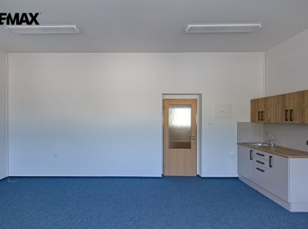 Pronájem kanceláře, 32 m²