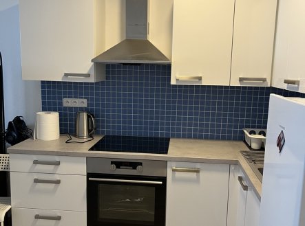 Pronájem bytu, 1+kk, 6 102 m²