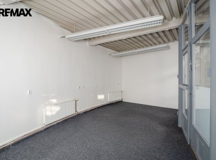 Pronájem obchodní prostory, 53 m²