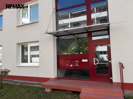 Pronájem bytu, 1+kk, 30 m²