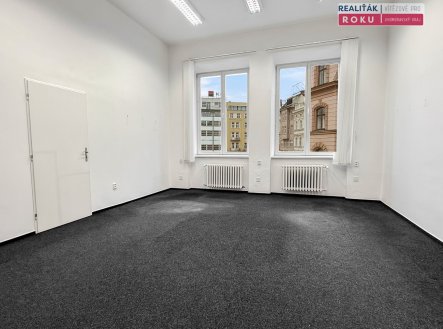Pronájem kanceláře, 70 m² obrázek